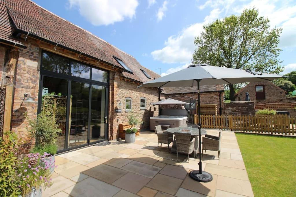 布里奇诺斯The Cart House - Beautiful Contemporary Barn - Hot Tub公寓 外观 照片
